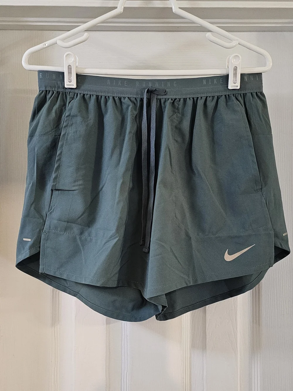 NWT Nike Stride Dri-Fit Running Shorts w/ Built-in Briefs in Mineral Slate (M)